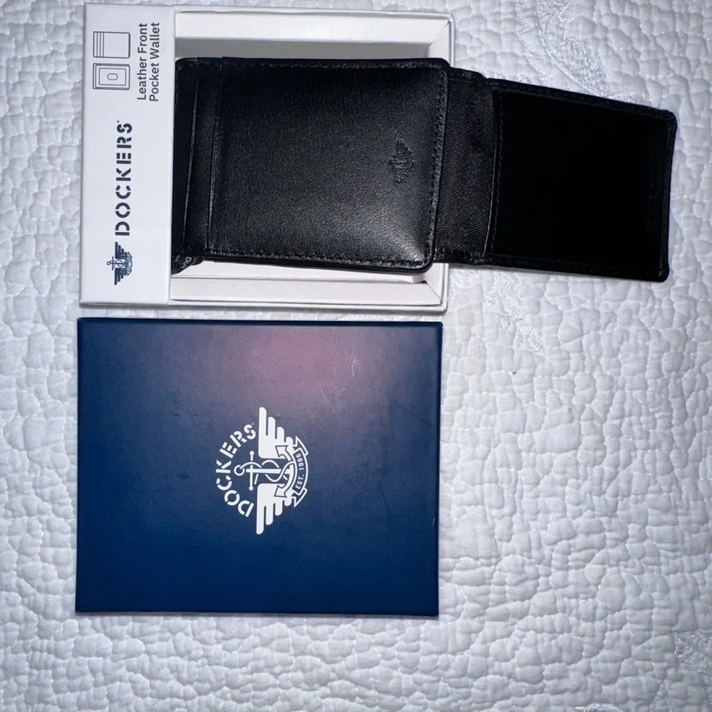 Dockers Black Leather Front Pocket Wallet